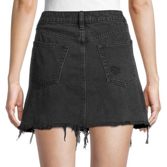 We The Free Rainn Distressed Black denim mini skirt Sz 26 - Picture 4 of 7